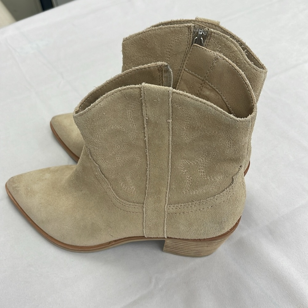 Brand new Dolce Vita ankle boots - Picture 2 of 5
